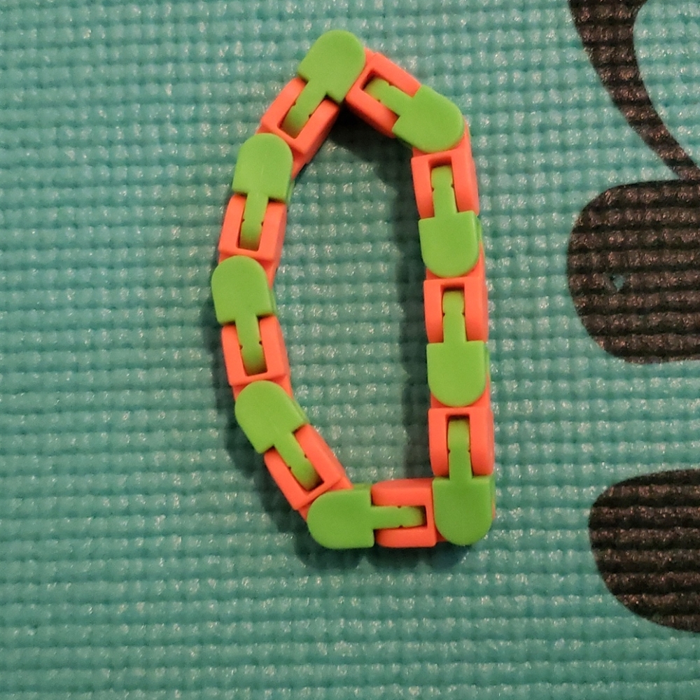 Mini Fidget Pack - Picture 5 of 6